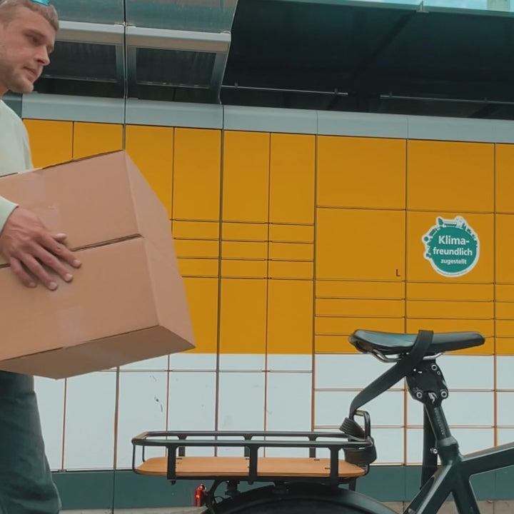 Laden Sie das Video: 